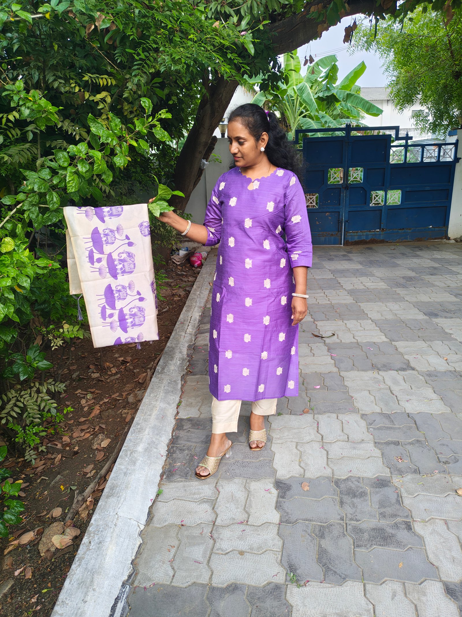 3 Pcs Rawsilk Kurti Set