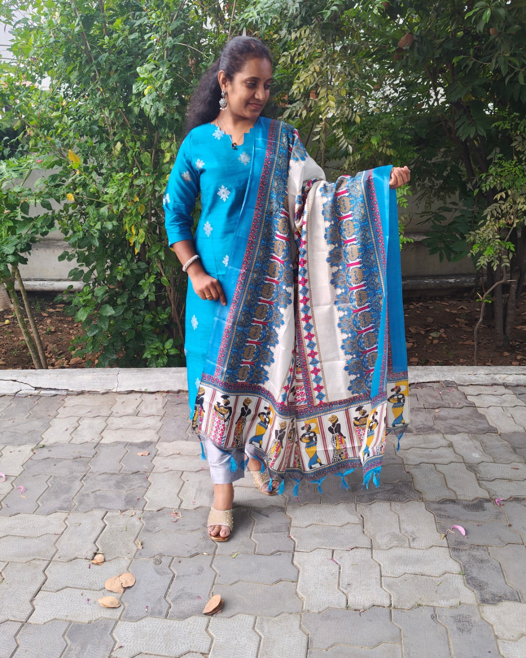 3 Pcs Rawsilk Kurti Set